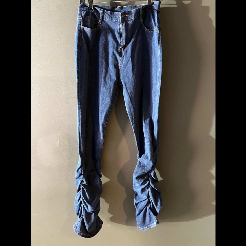 Gathered Bottom Jeans